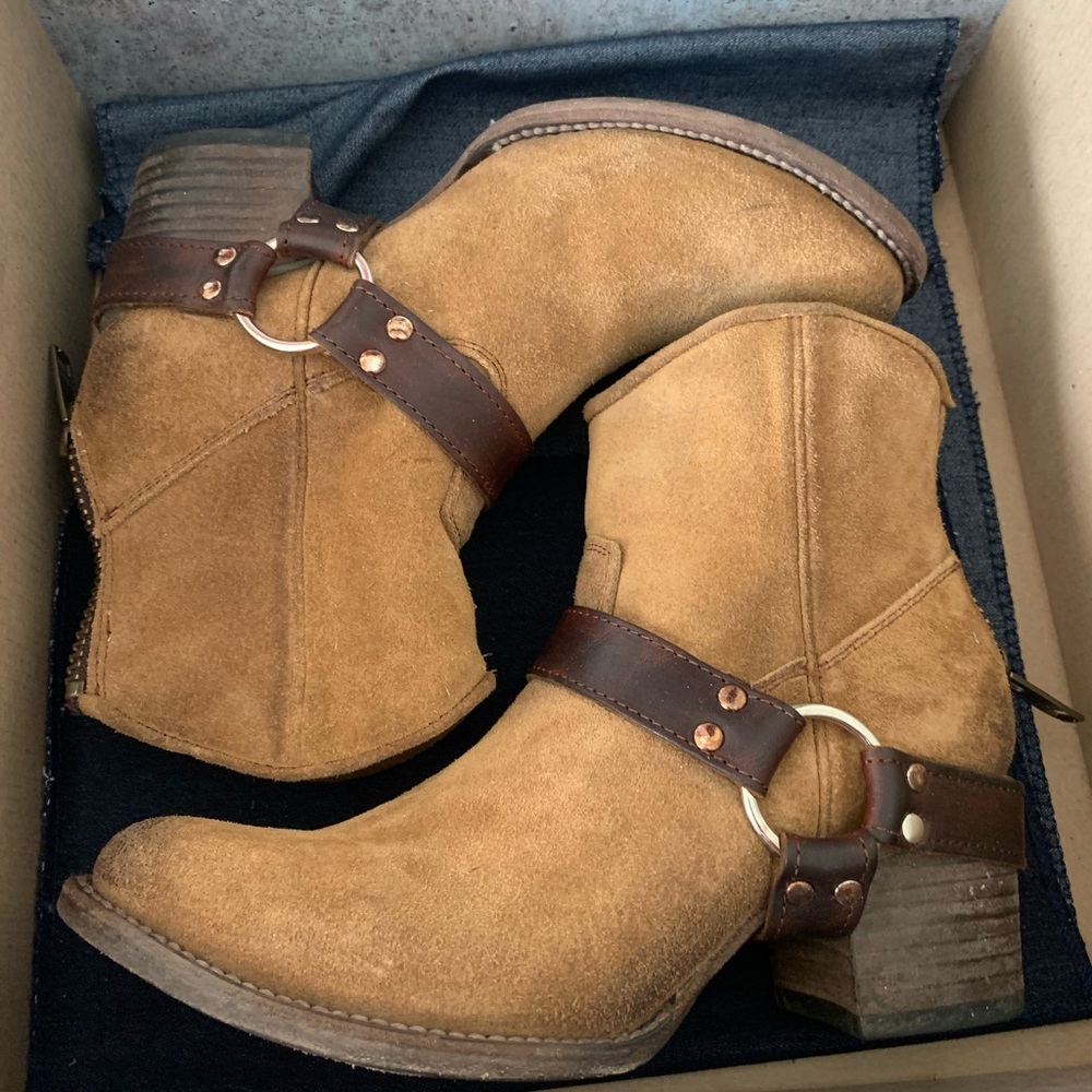 Authentic Freebirds Spirit Suede & Leather Booties